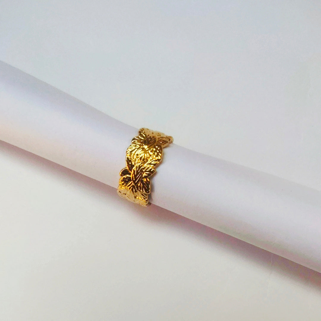 Flora style Ring (Adjustable )
