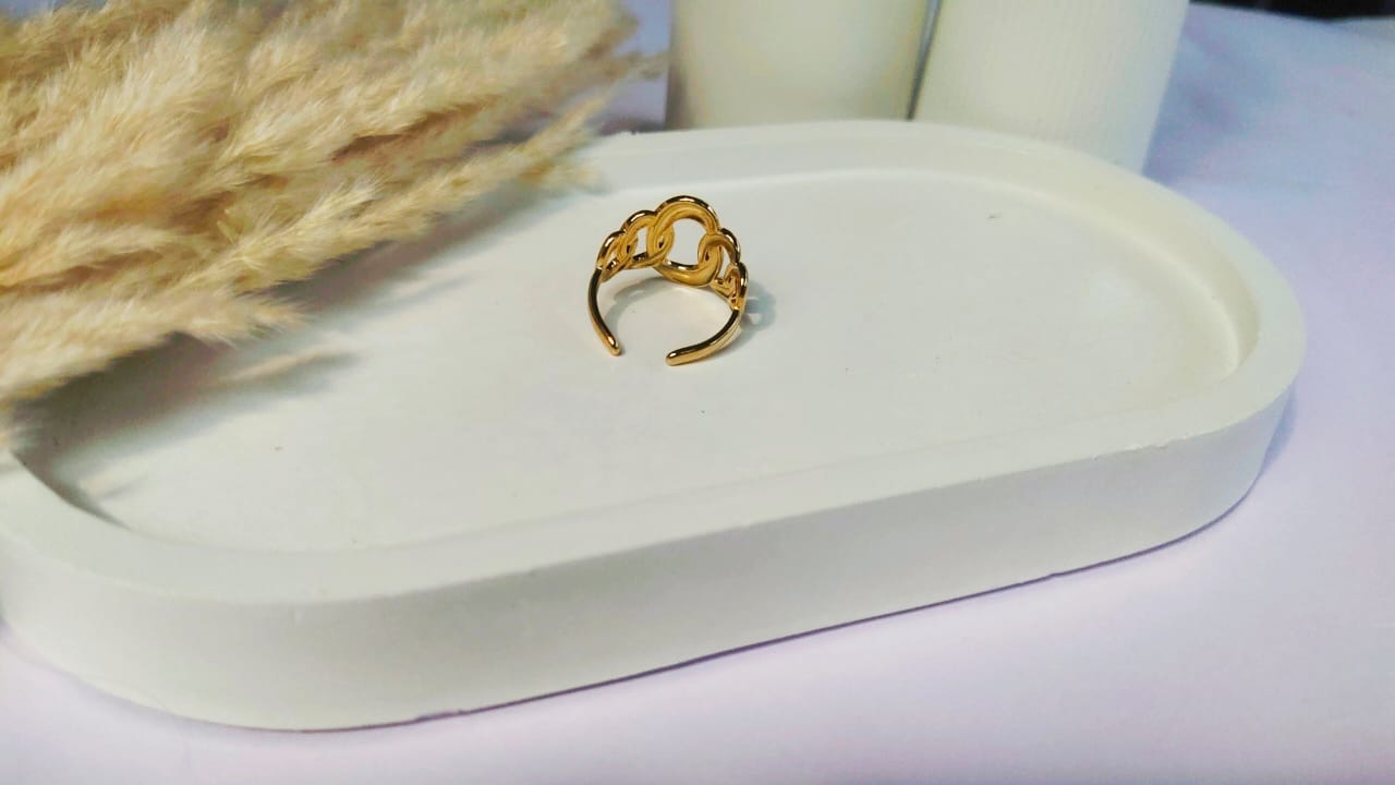 Aurelia Wave Ring