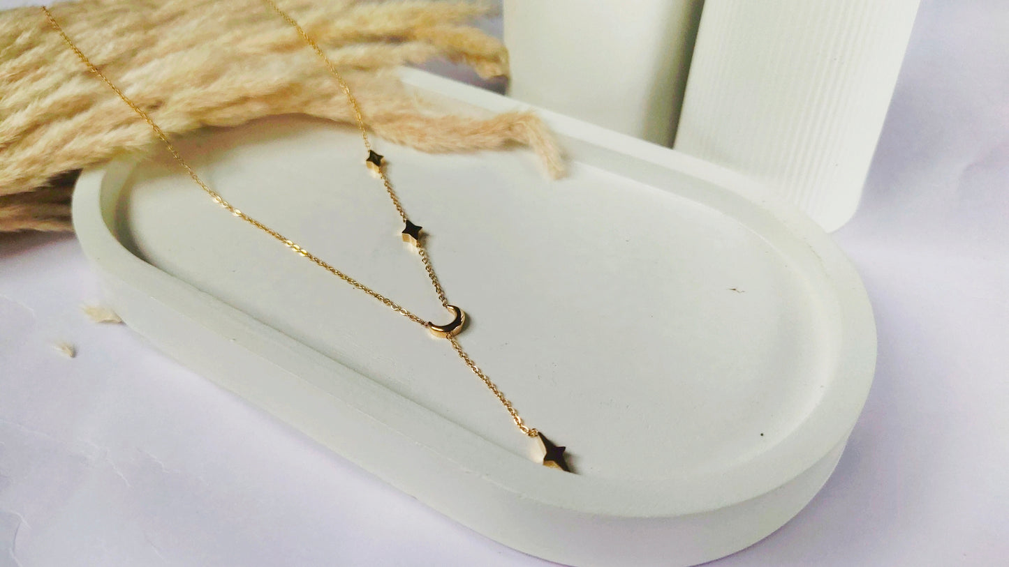 Moonveil Dainty Necklace