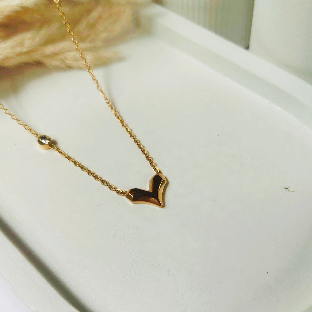 Gold Heart Necklace – 316L Stainless Steel Minimalist Pendant