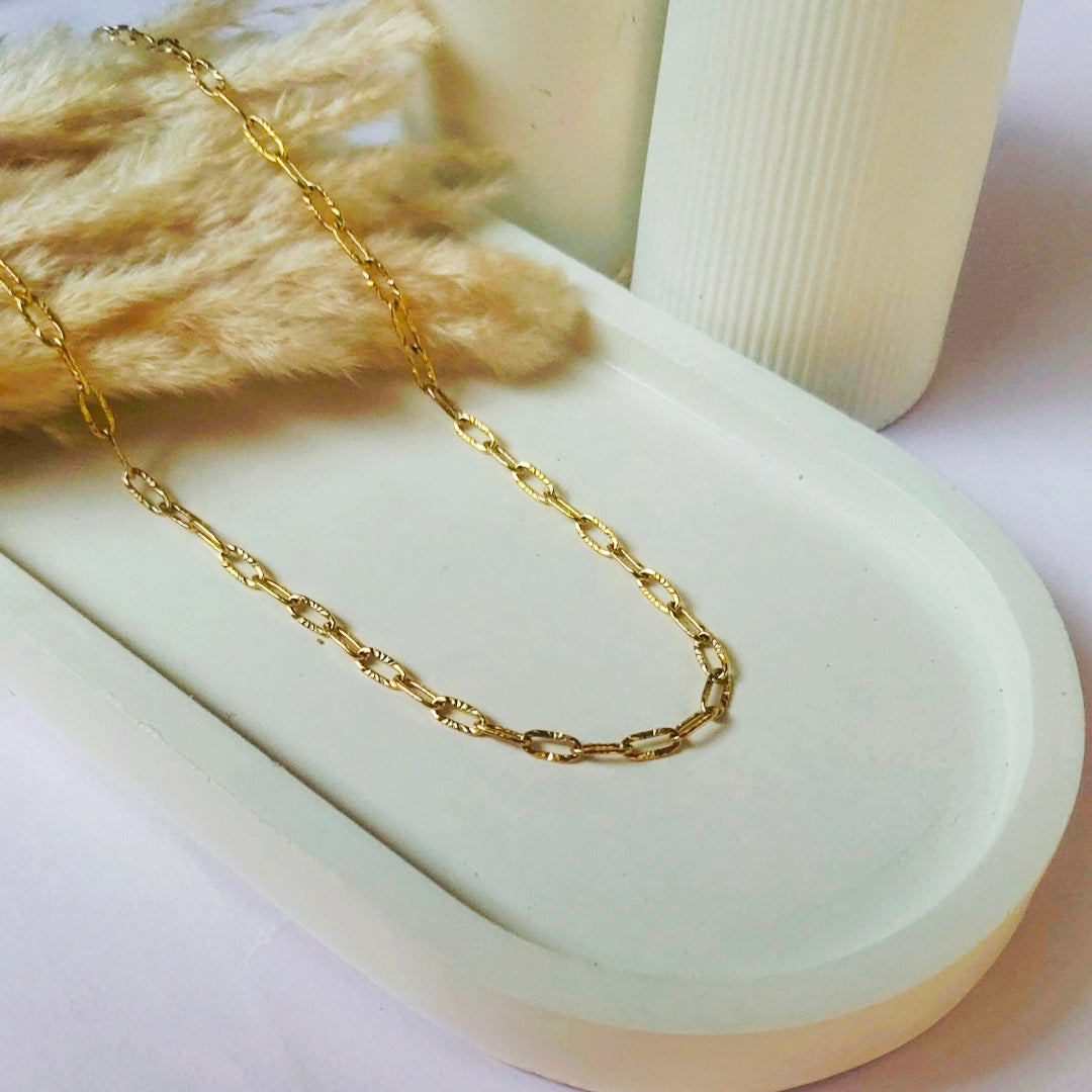 Dainty Gold Paperclip Chain Necklace – Minimalist Layering Chain for Women