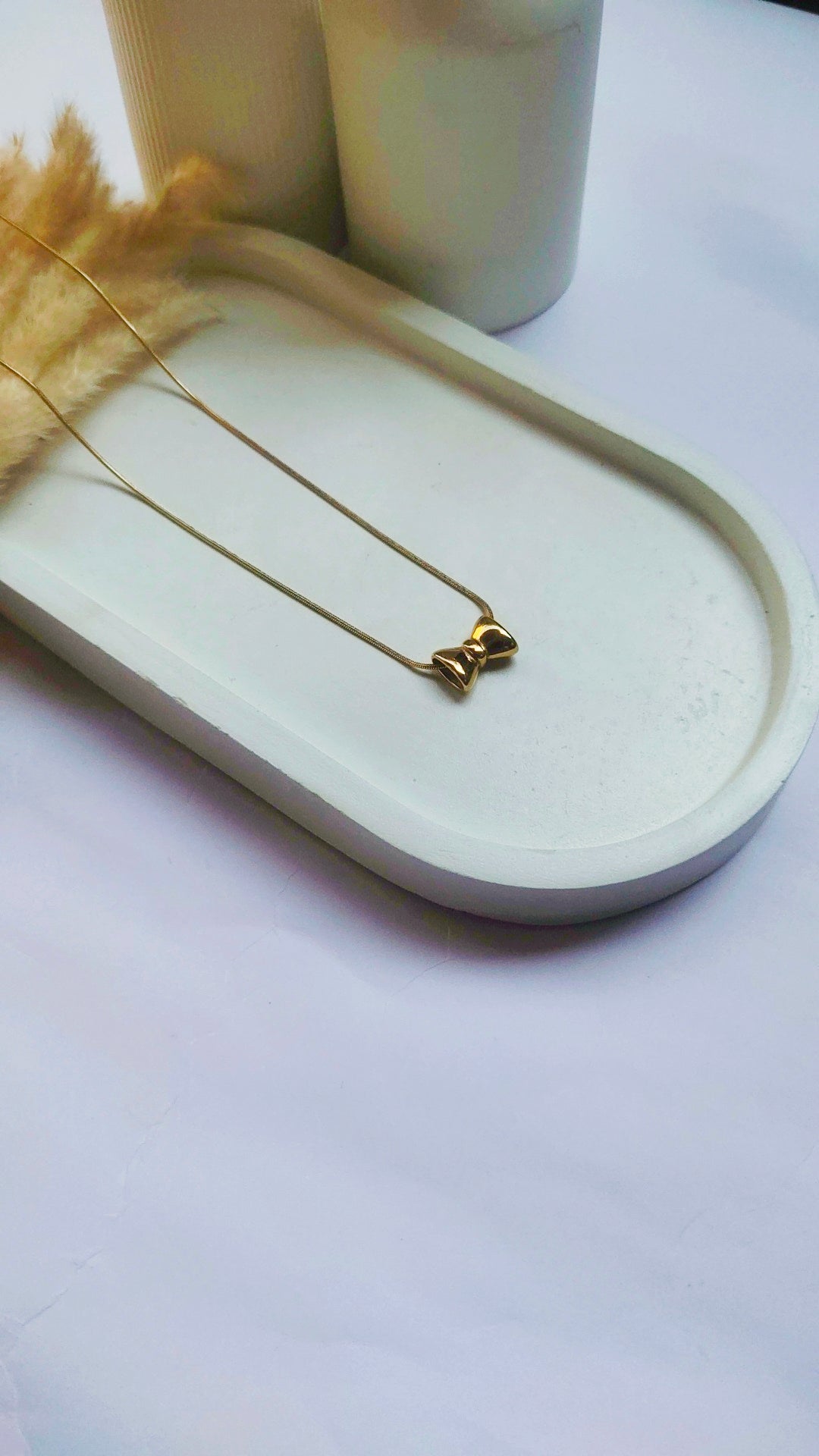Minimal Gold Bow Pendant Necklace | Anti-Tarnish 316L Stainless Steel | Dainty Everyday Jewellery