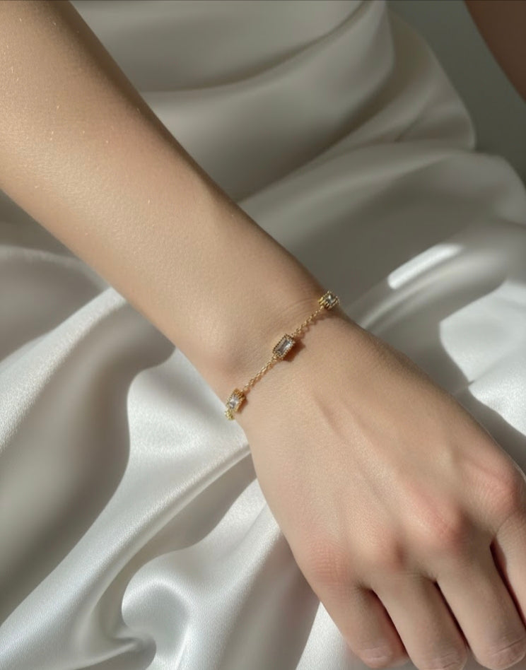 Aura Square Link Bracelet