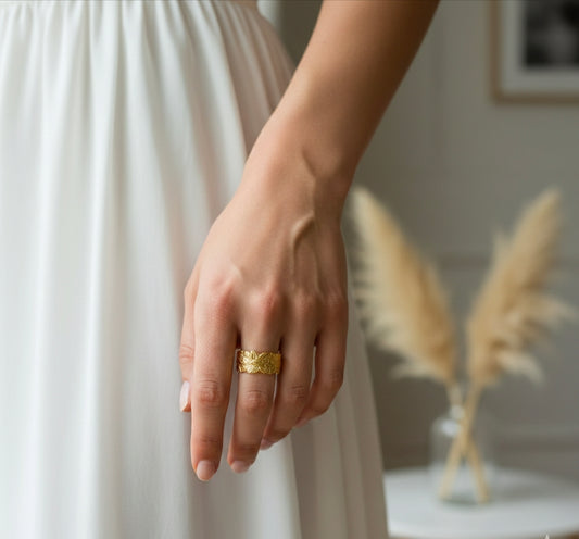 Flora style Ring (Adjustable )